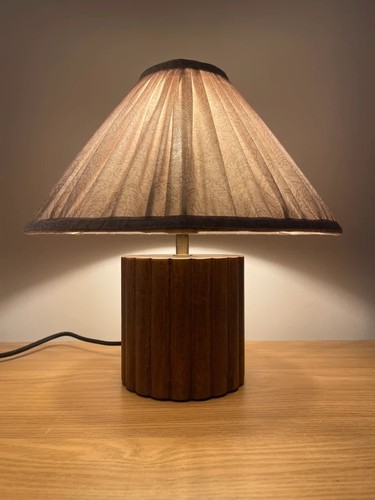 Wood ribbed round table - m&s,